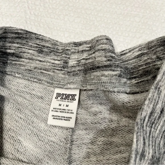 PINK VS sequin SHIMMER SHORTS women medium - Picture 4 of 6